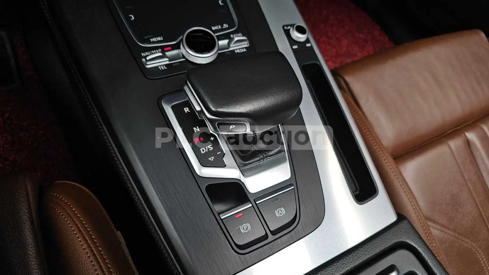 Audi Q5 ПОДГРЕВИ * ПАНО * HEAD-UP * KEYLESS, снимка 9 - Автомобили и джипове - 54566824
