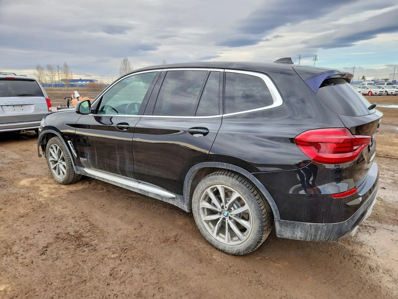 BMW X3 2.0l xDrive30I, снимка 2 - Автомобили и джипове - 54569391