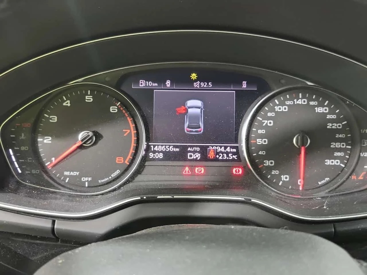 Audi Q5 * Komfort * ДИСТРОНИК* КАМЕРА* ПОДГРЕВ* , снимка 8 - Автомобили и джипове - 54890638