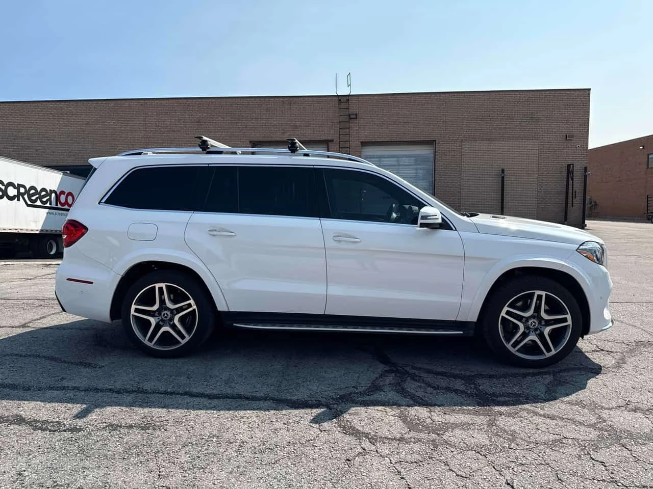 Mercedes-Benz GLS * 450 * CARFAX * ЦЕНА ДО БГ, снимка 3 - Автомобили и джипове - 55626373