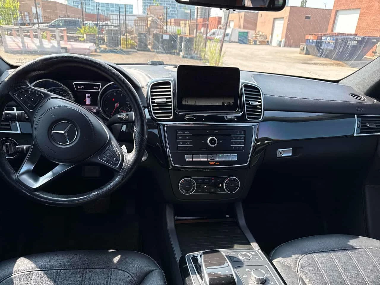 Mercedes-Benz GLS * 450 * CARFAX * ЦЕНА ДО БГ, снимка 8 - Автомобили и джипове - 55626373