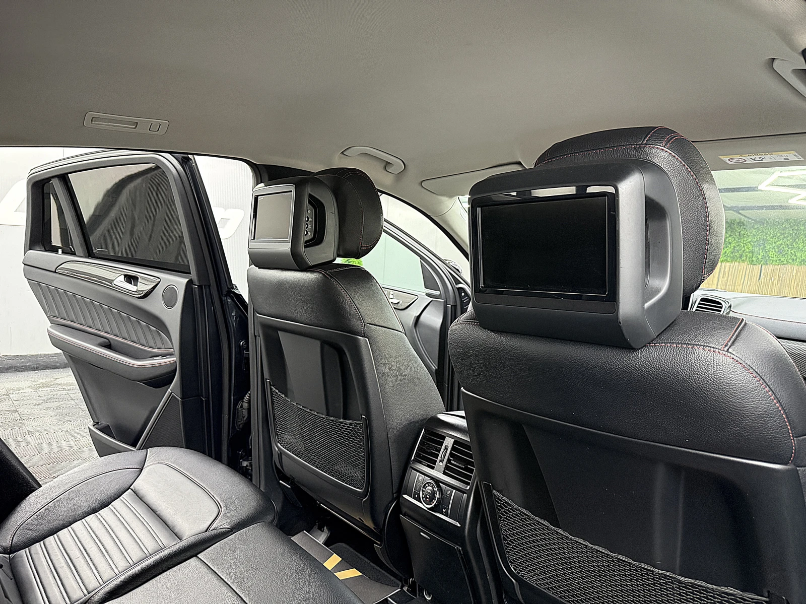 Mercedes-Benz GLE 350 KUPE/BRABUS/2xTV/Keyless/СОБСТВЕН ЛИЗИНГ, снимка 9 - Автомобили и джипове - 55836508