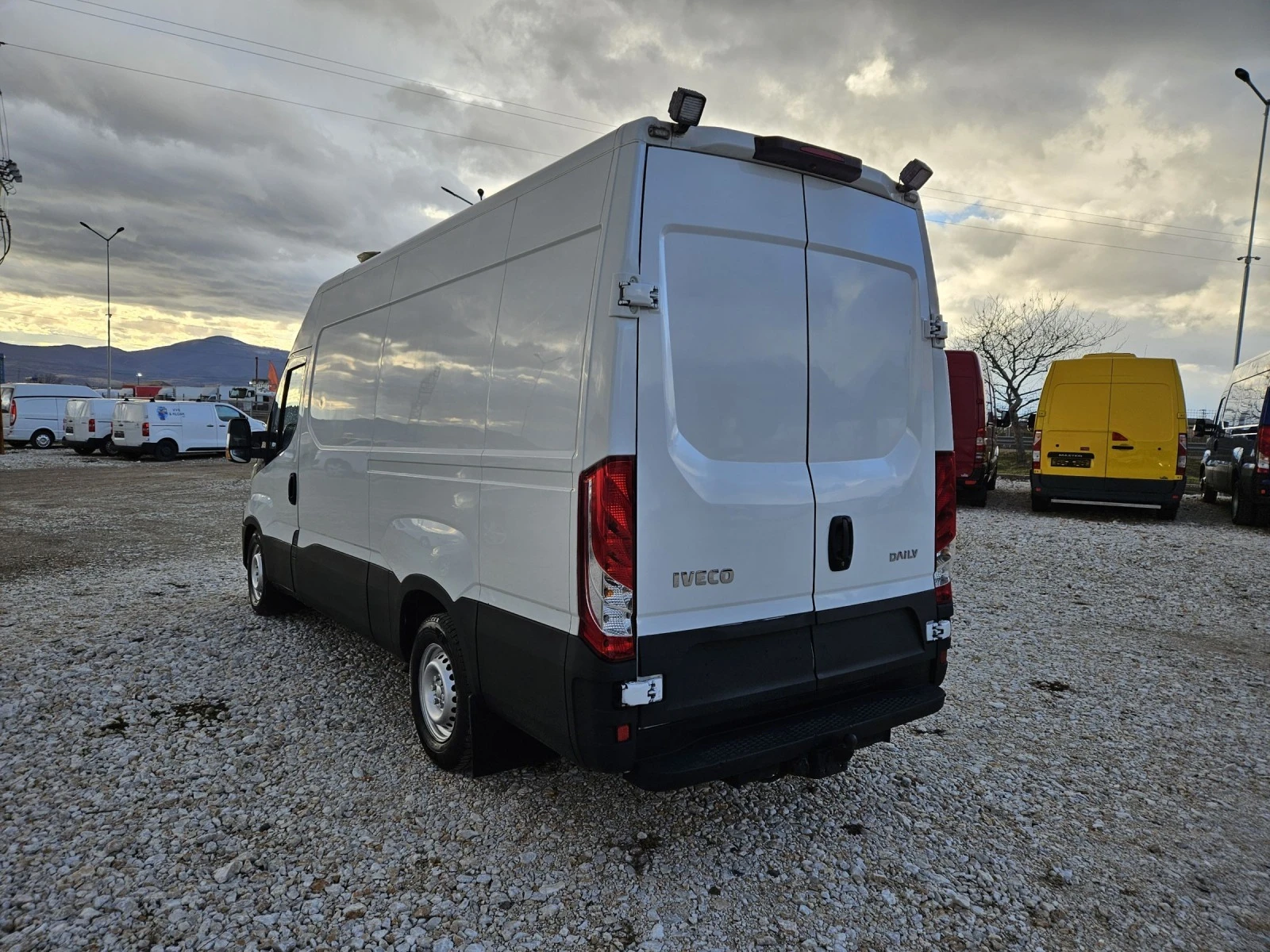 Iveco Daily 35s21 - изображение 3