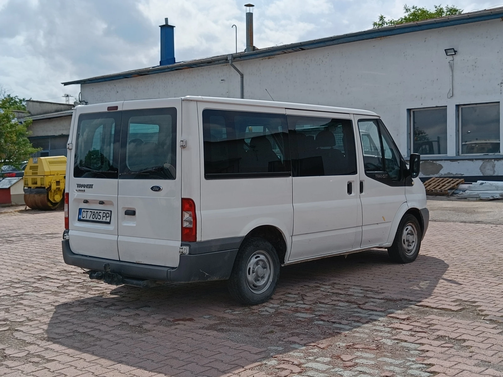 Ford Transit 2.2 8+ 1 места - изображение 8