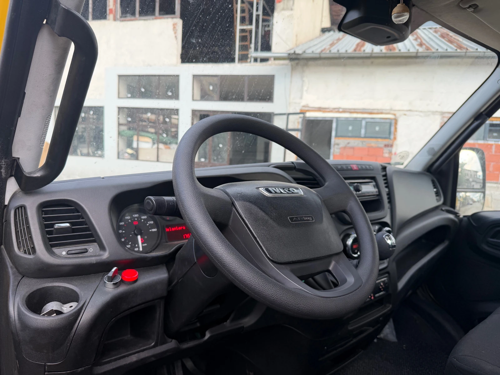 Iveco Daily 70с15, снимка 6 - Бусове и автобуси - 56536224