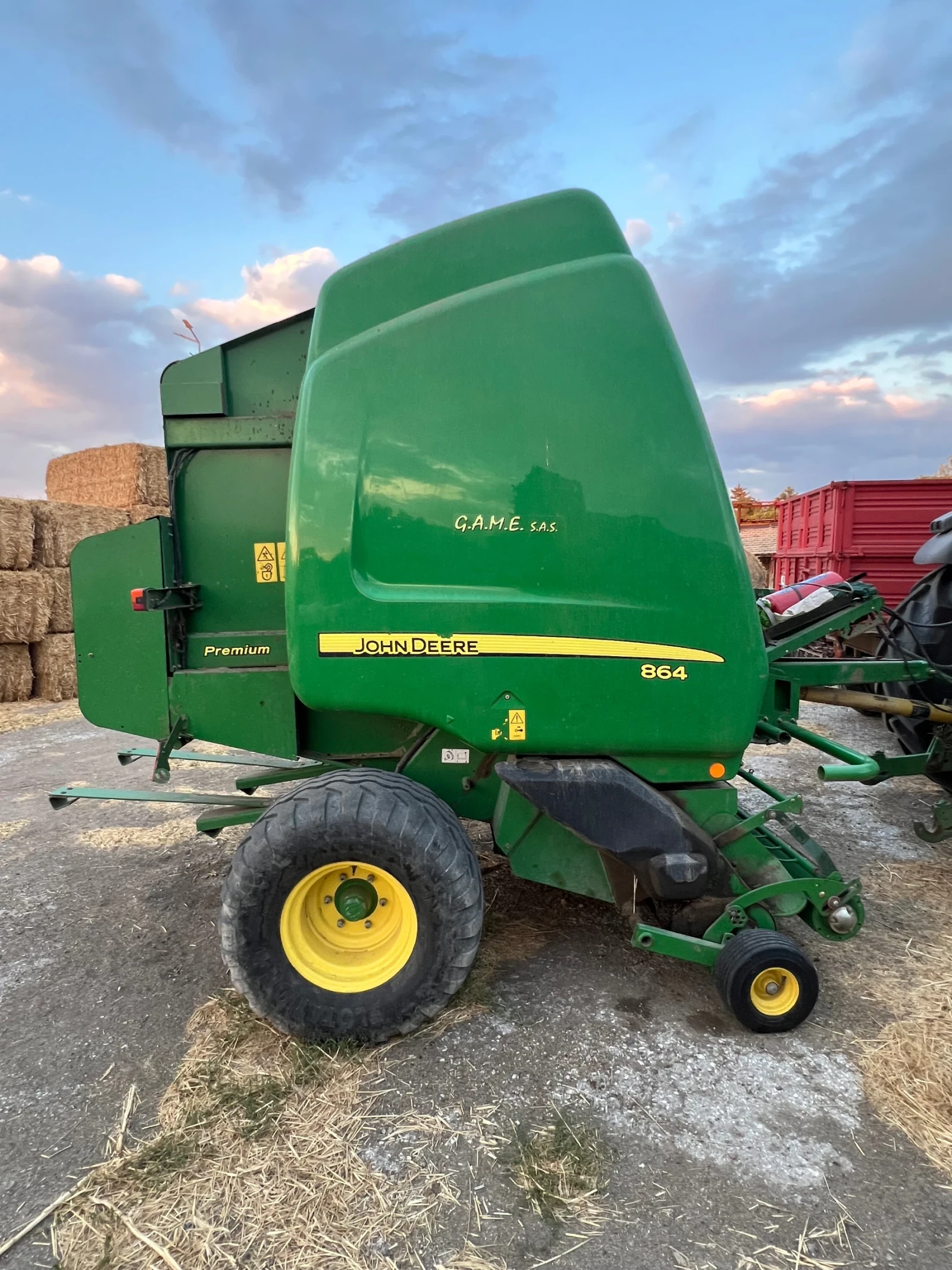 Балировачка John Deere 864 - изображение 2