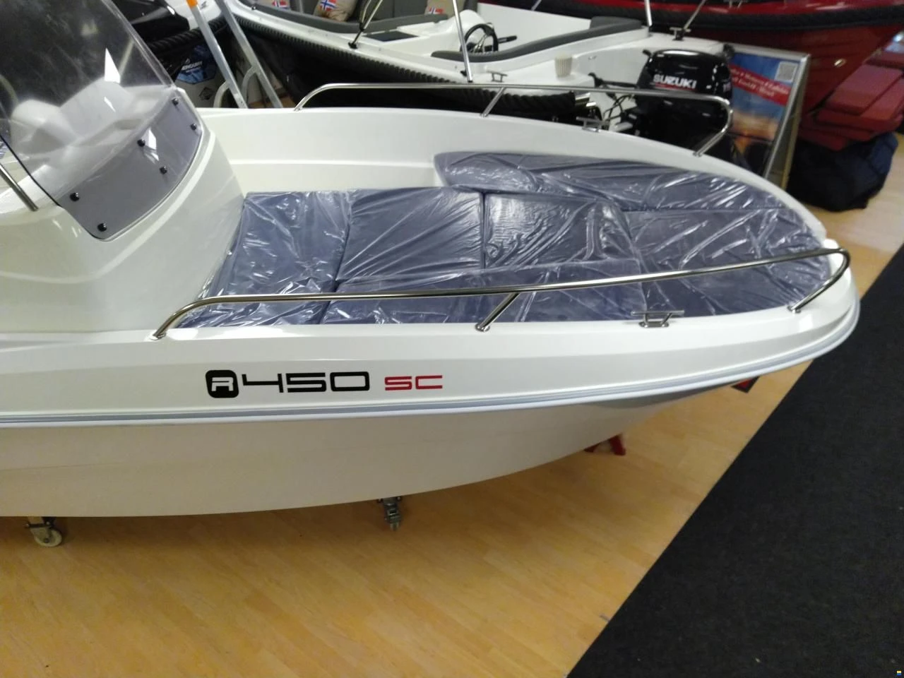 Лодка Remus 450 SC SUNDECK, RESPO  - изображение 6