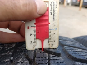 Гуми Зимни 225/50R17, снимка 3