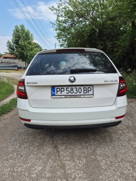 Skoda Octavia 1.6TDI DSG LED Печка, снимка 3