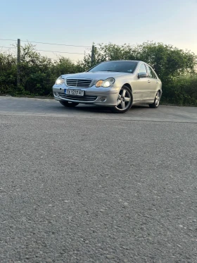 Mercedes-Benz C 220 Avangarde Facelift, снимка 3