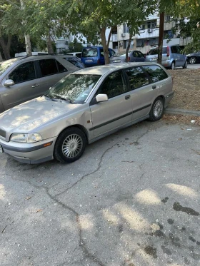 Volvo V40 2.0 140кс, снимка 3