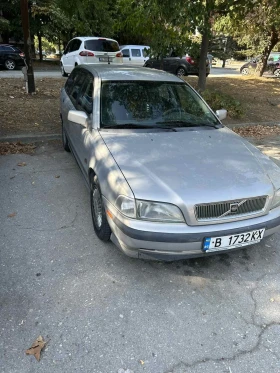 Volvo V40 2.0 140кс, снимка 1