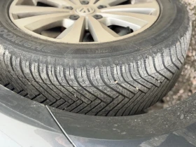 VW Golf 1.6 TDI , снимка 5 - Автомобили и джипове - 53671285