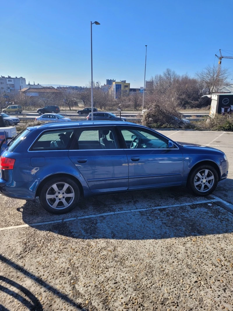 Audi A4 2.0TDI, снимка 3 - Автомобили и джипове - 45503827