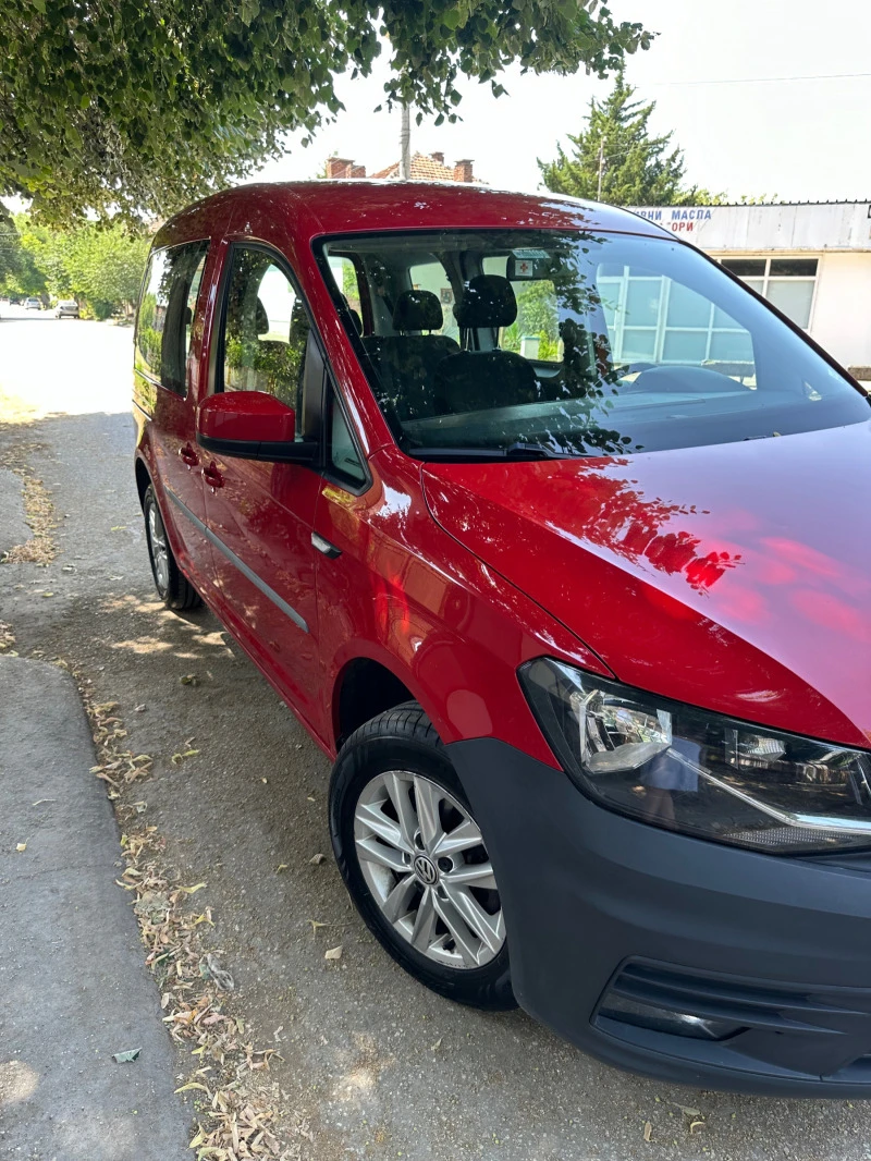 VW Caddy, снимка 5 - Автомобили и джипове - 47420564