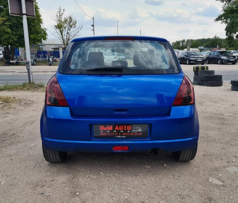 Suzuki Swift 1.3 VVT, снимка 5 - Автомобили и джипове - 47863398