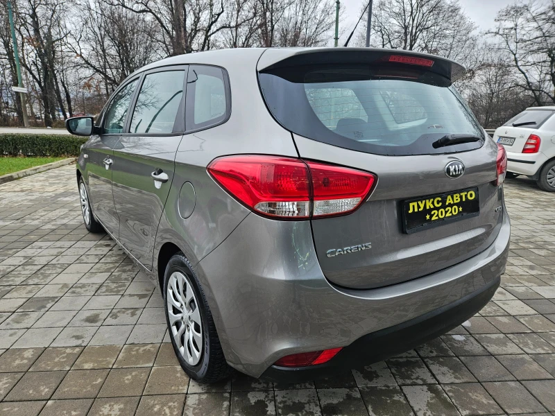 Kia Ceed CARENS 1.7CRDI, снимка 6 - Автомобили и джипове - 48224351