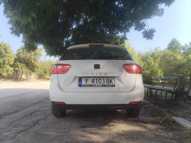 Seat Ibiza 1.4 газ/бензин, снимка 4 - Автомобили и джипове - 48395980