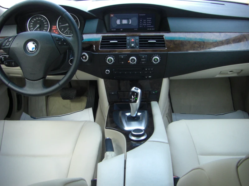 BMW 525 d 3.0d NAVI AVTOMAT FACCE, снимка 10 - Автомобили и джипове - 48461942