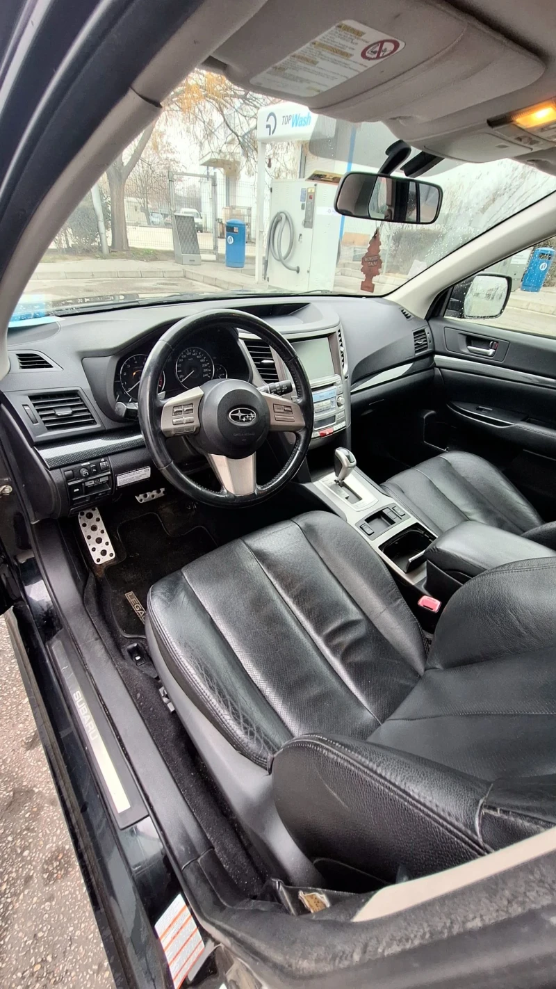 Subaru Legacy 2.5, снимка 9 - Автомобили и джипове - 49494489