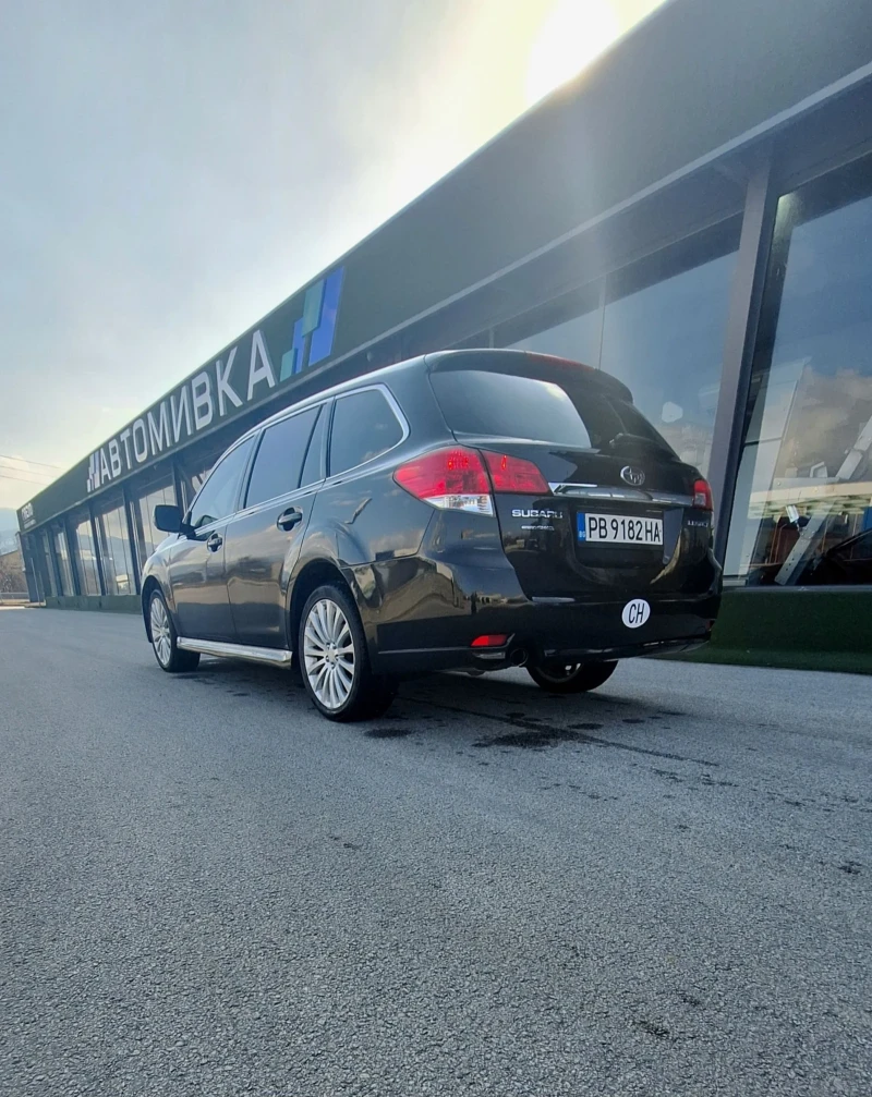 Subaru Legacy 2.5, снимка 3 - Автомобили и джипове - 49494489