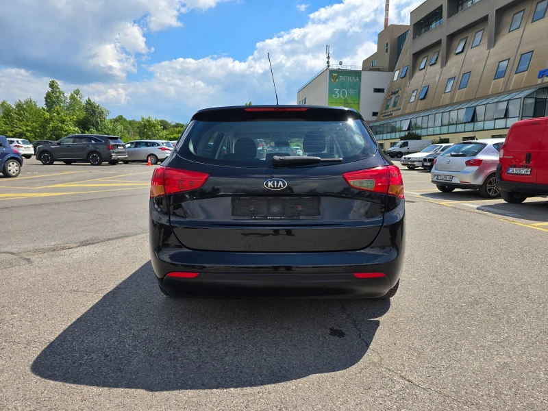 Kia Ceed 1.6 Швейцария, снимка 5 - Автомобили и джипове - 50481489