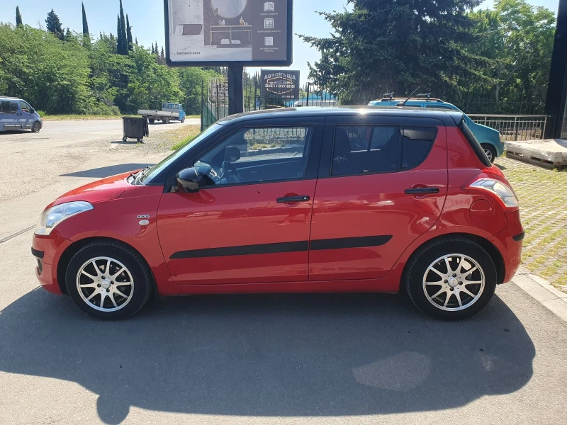 Suzuki Swift 1, 3 тди 75 к.с 4 цилиндъра, снимка 4 - Автомобили и джипове - 50546162