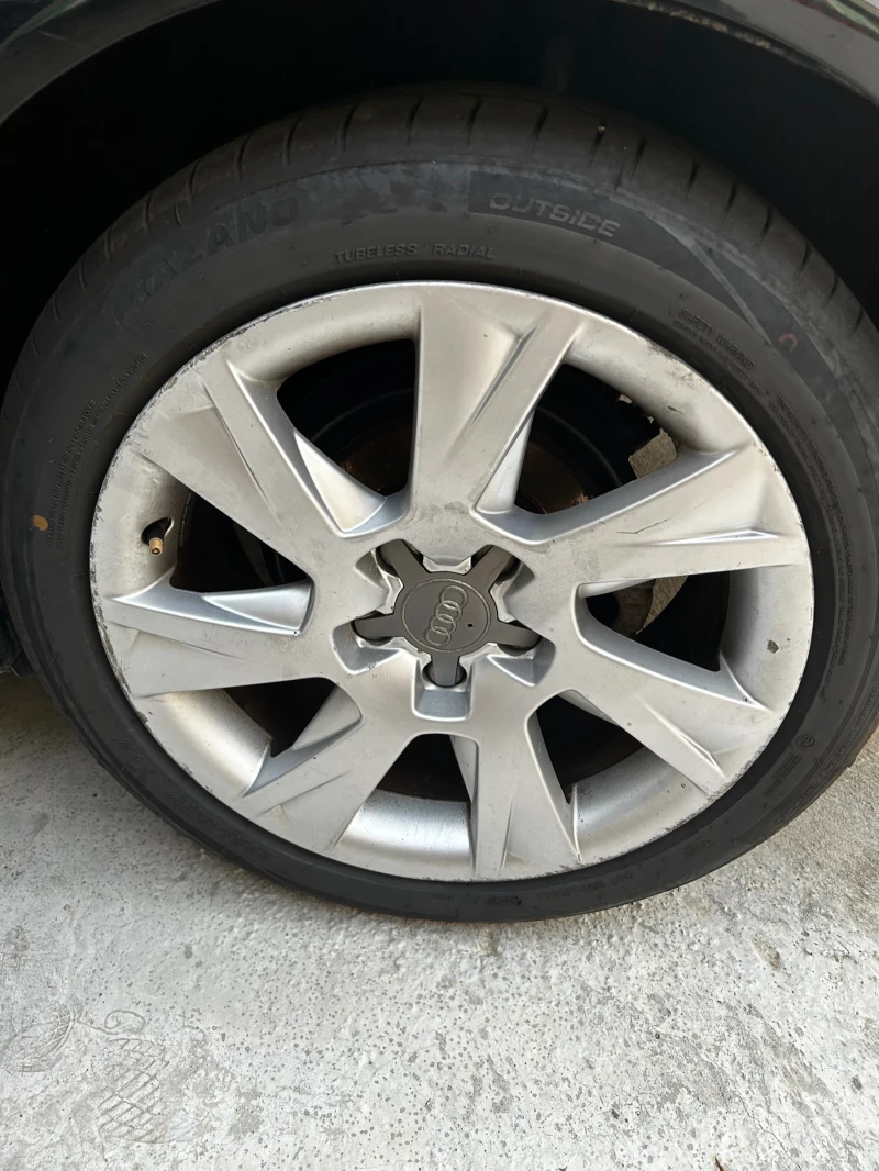 Audi A4, снимка 9 - Автомобили и джипове - 51672221