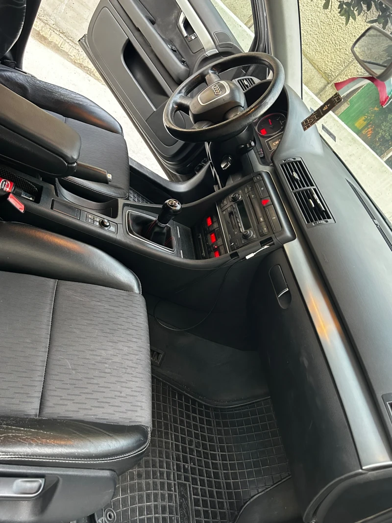 Audi A4, снимка 6 - Автомобили и джипове - 51672221