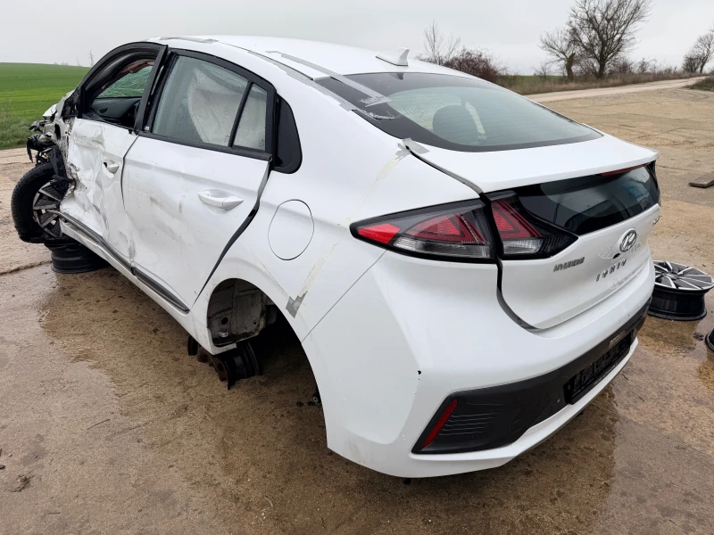 Hyundai Ioniq, снимка 7 - Автомобили и джипове - 52712761