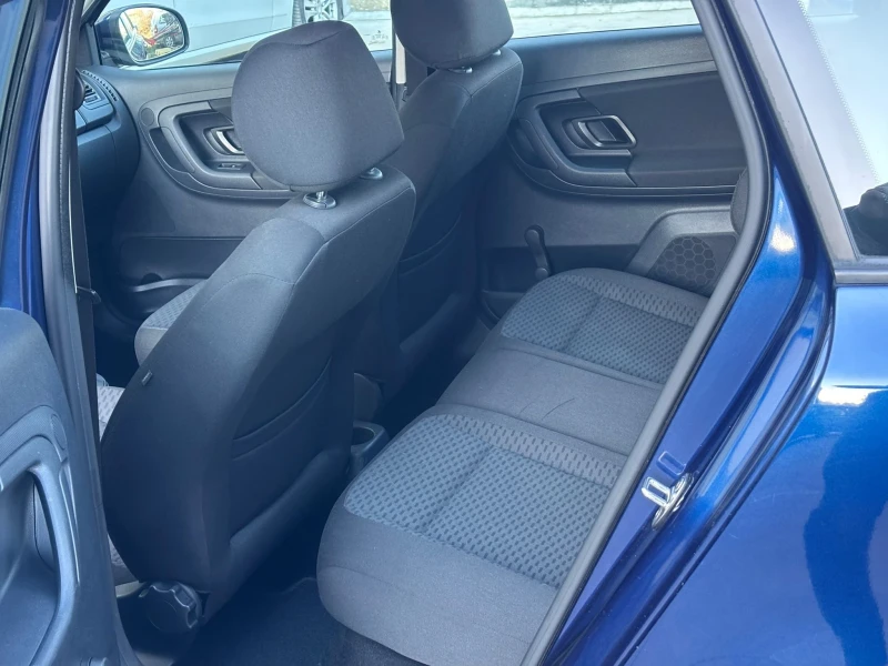 Skoda Fabia 1, 2TSI, снимка 8 - Автомобили и джипове - 52931631