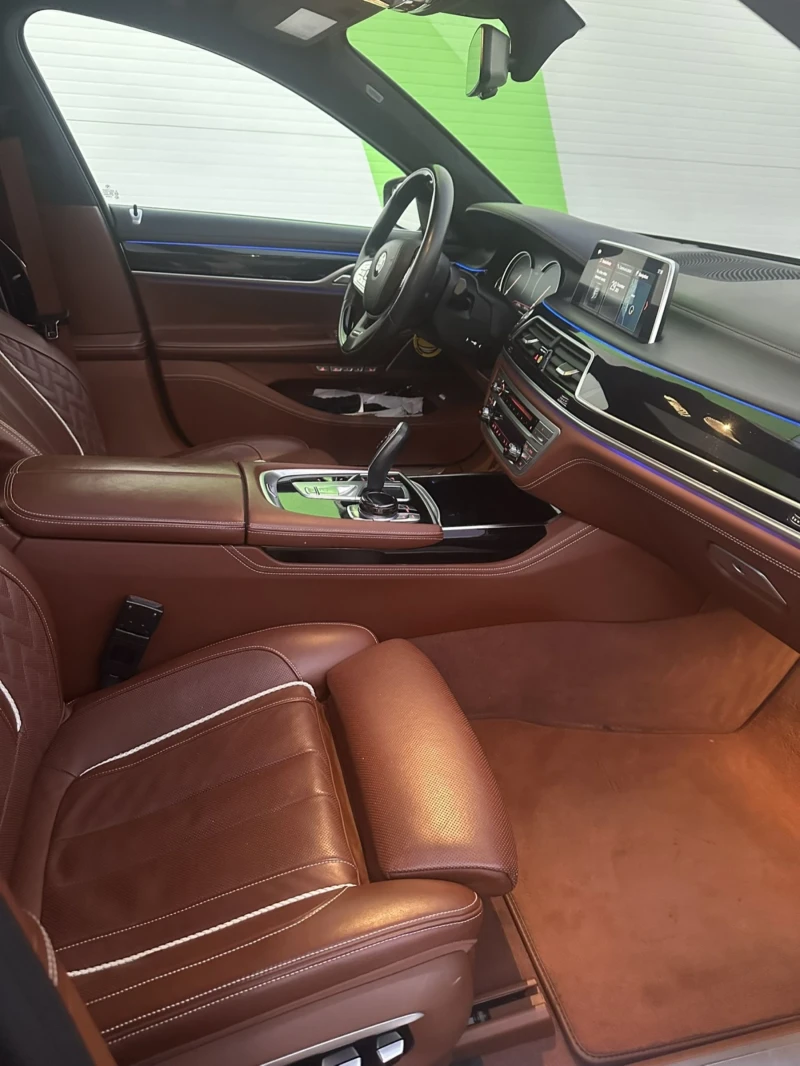 BMW 750 Individual, снимка 14 - Автомобили и джипове - 53050234