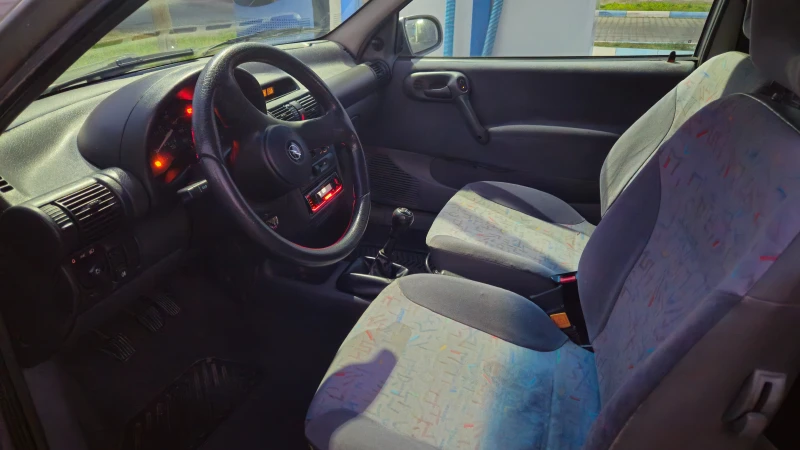 Opel Corsa B, снимка 5 - Автомобили и джипове - 53157587
