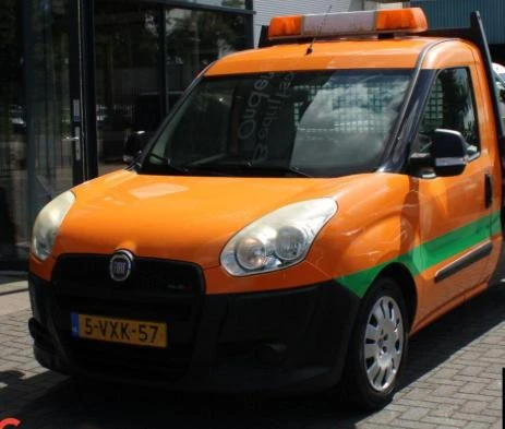 Fiat Doblo 1.6 MultiJet Maxi, снимка 2 - Автомобили и джипове - 53031990