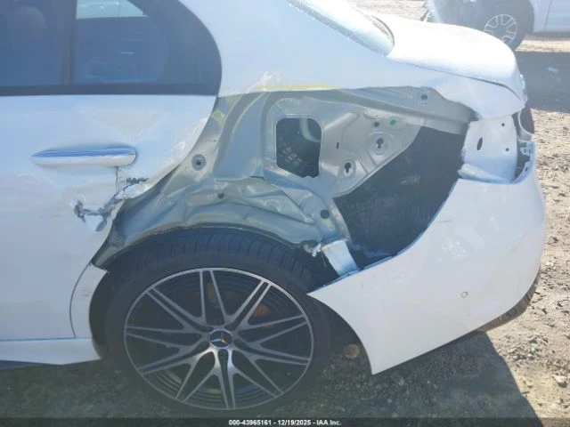 Mercedes-Benz C 43 AMG 4MATIC - изображение 8