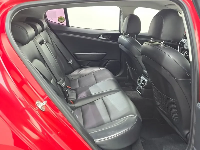 Kia Stinger Turbo 2Wd Prime, снимка 11 - Автомобили и джипове - 55090276