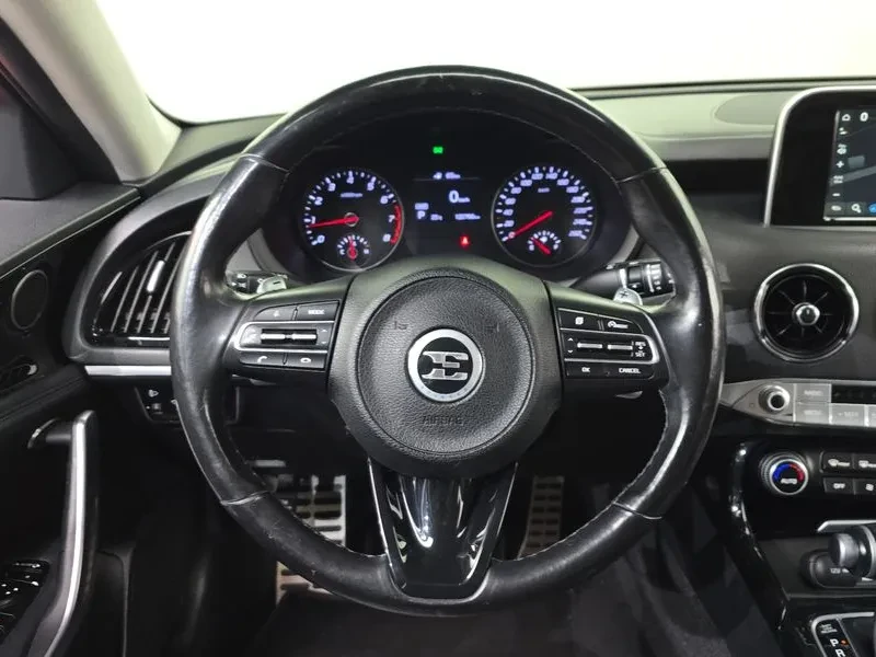 Kia Stinger Turbo 2Wd Prime, снимка 13 - Автомобили и джипове - 55090276