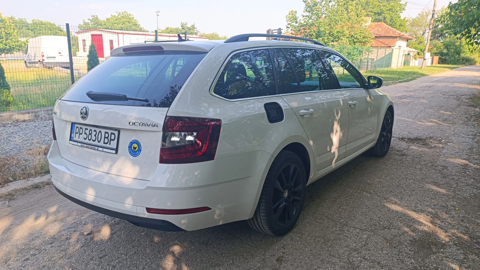 Skoda Octavia 1.6TDI DSG - изображение 4