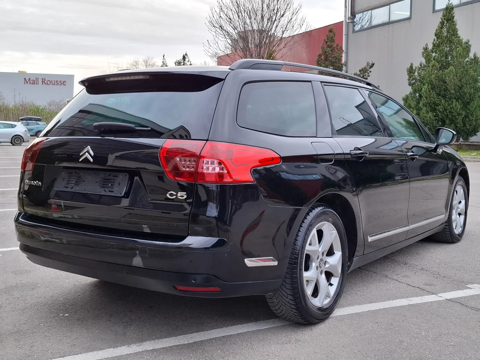 Citroen C5 2.0HDI 140hp * ИТАЛИЯ * КЛИМАТРОНИК * НА ПРУЖИНИ * - изображение 4