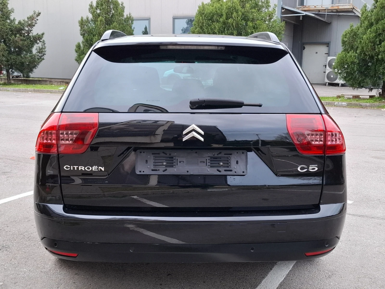Citroen C5 2.0HDI 140hp * ИТАЛИЯ * КЛИМАТРОНИК * НА ПРУЖИНИ * - изображение 3