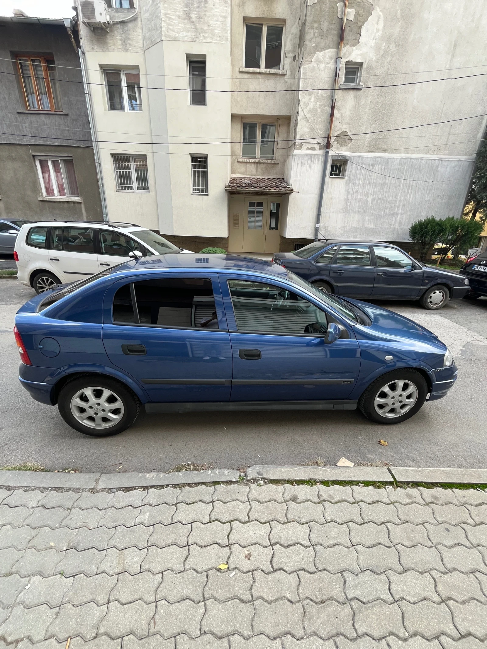 Opel Astra  - изображение 2