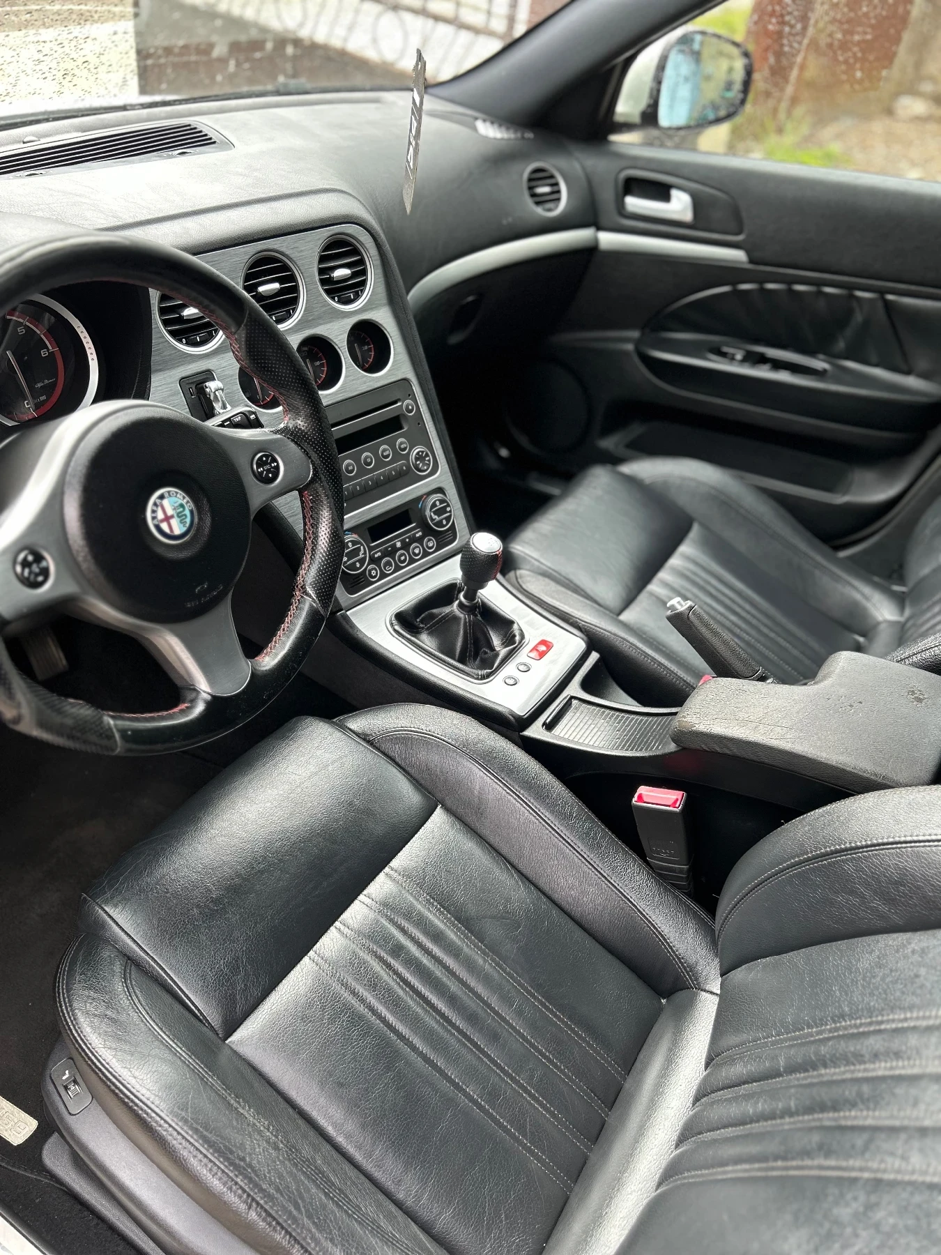 Alfa Romeo 159 sportwagon TI 1.9JTDm - изображение 9