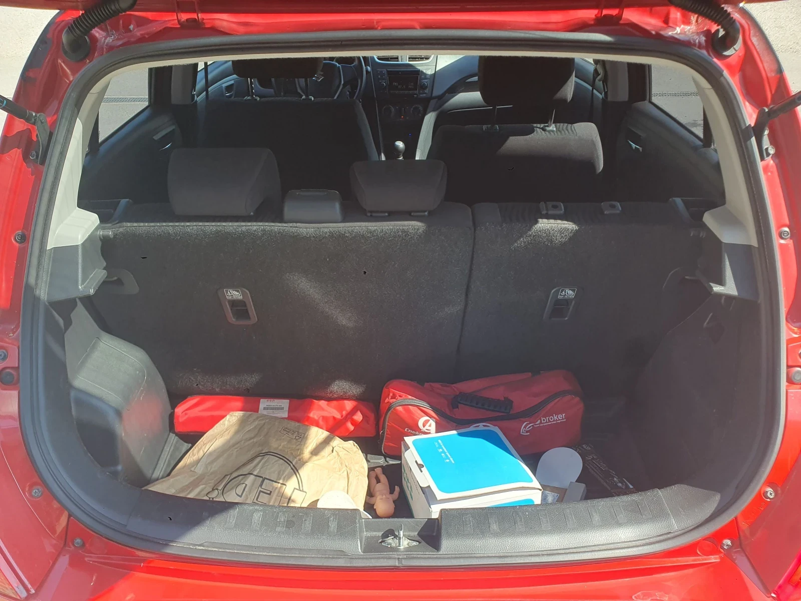 Suzuki Swift 1, 3  75 . 4  | Mobile.bg   11