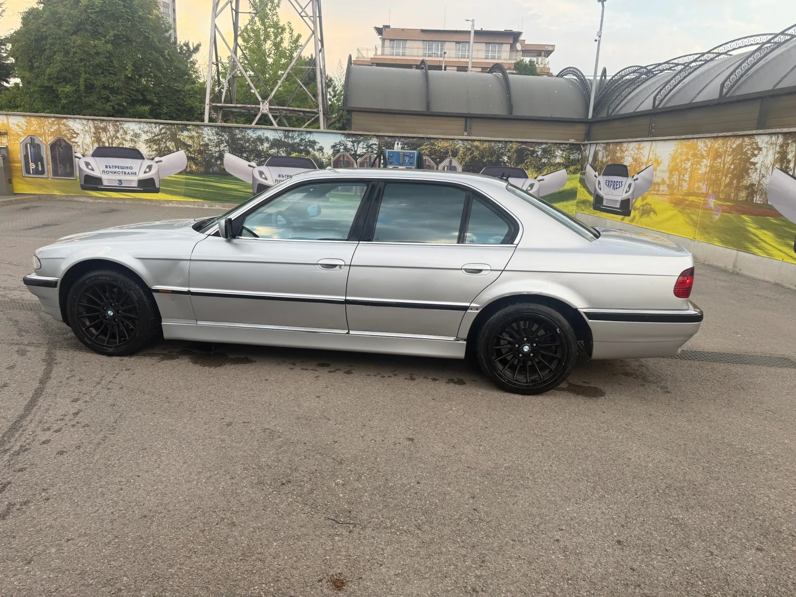 BMW 730 3.0д - изображение 8