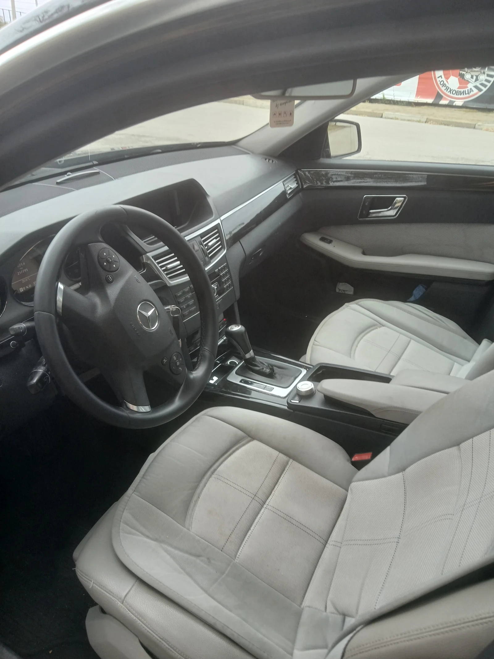Mercedes-Benz E 220 2.2 dizel - изображение 5