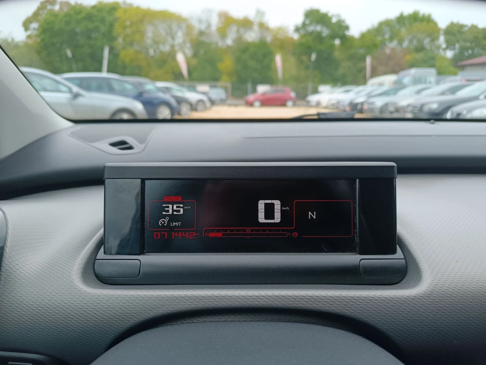 Citroen C4 Cactus АВТОМАТ НАВИ ЕВРО6 - изображение 8