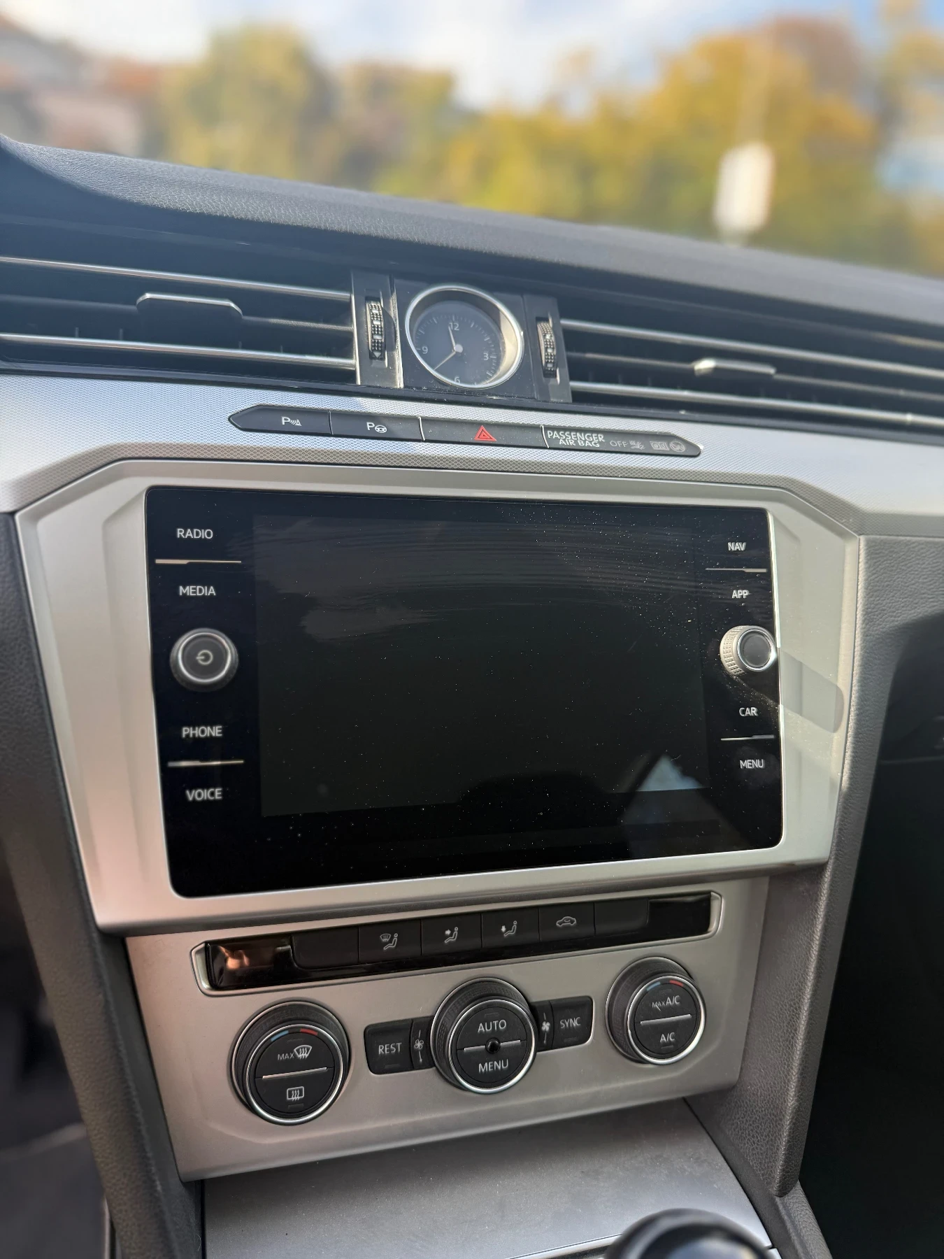 VW Passat 2.0TDI - изображение 9