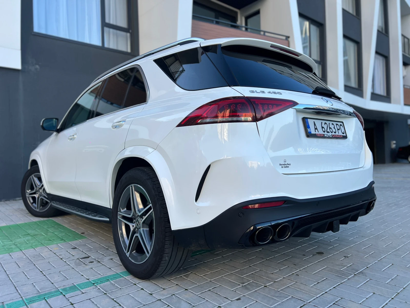 Mercedes-Benz GLE 450 53 AMG Pack/ Обдухване / Distronic+ / 360 камери - изображение 6