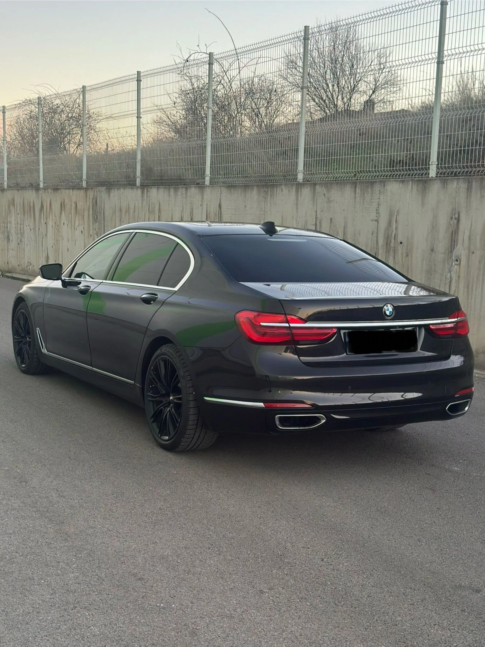 BMW 750 Individual - изображение 5