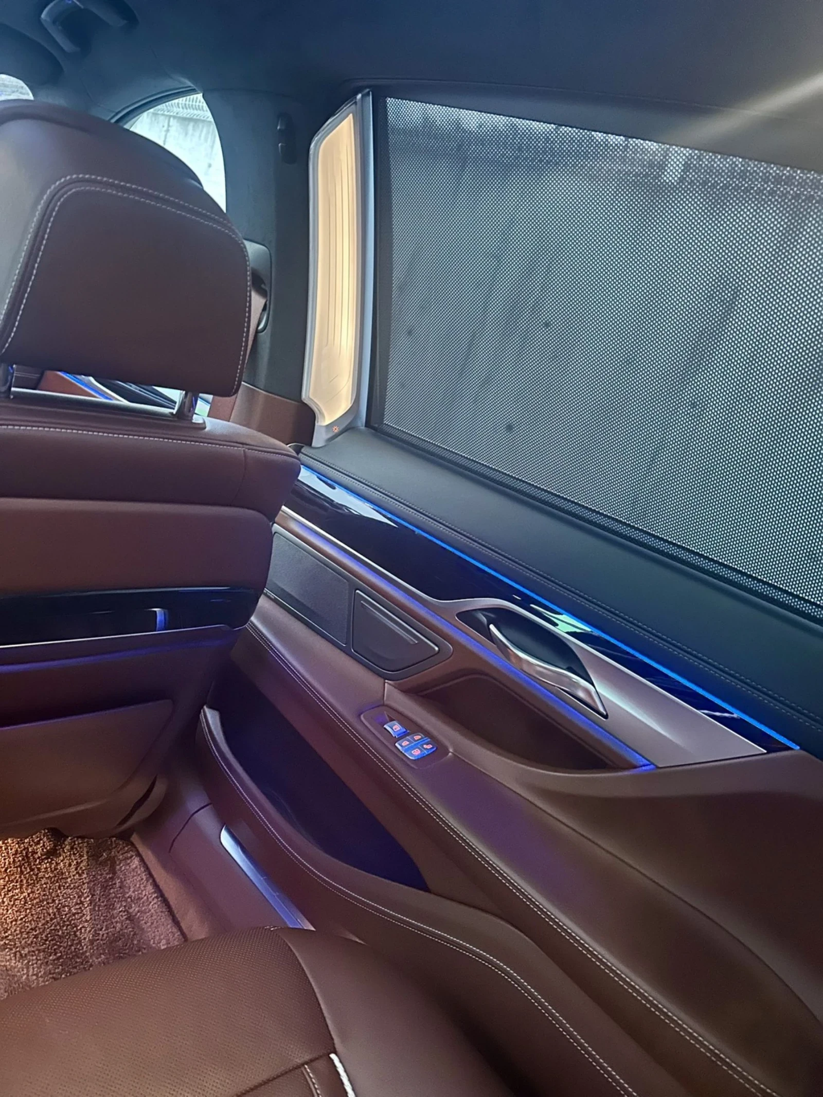 BMW 750 Individual - изображение 10